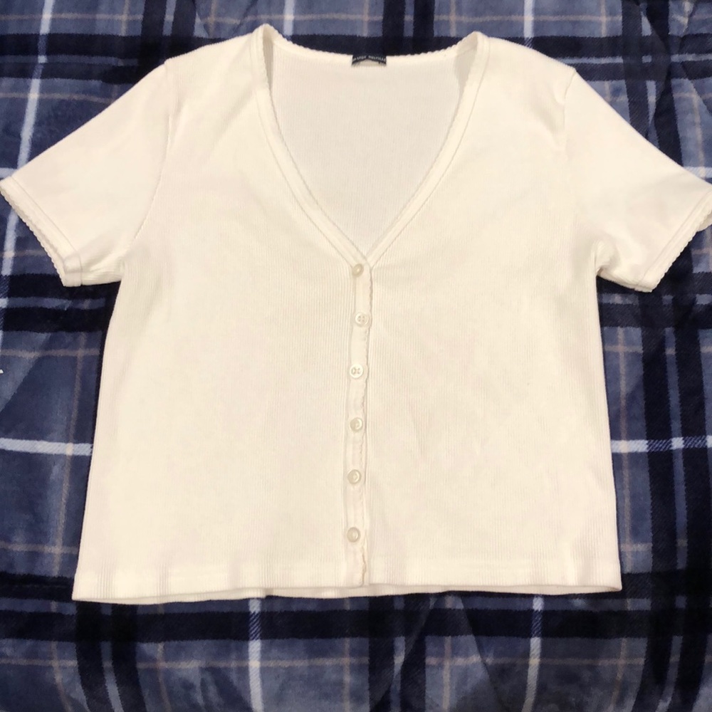 Brandy Melville white button crop top one size
